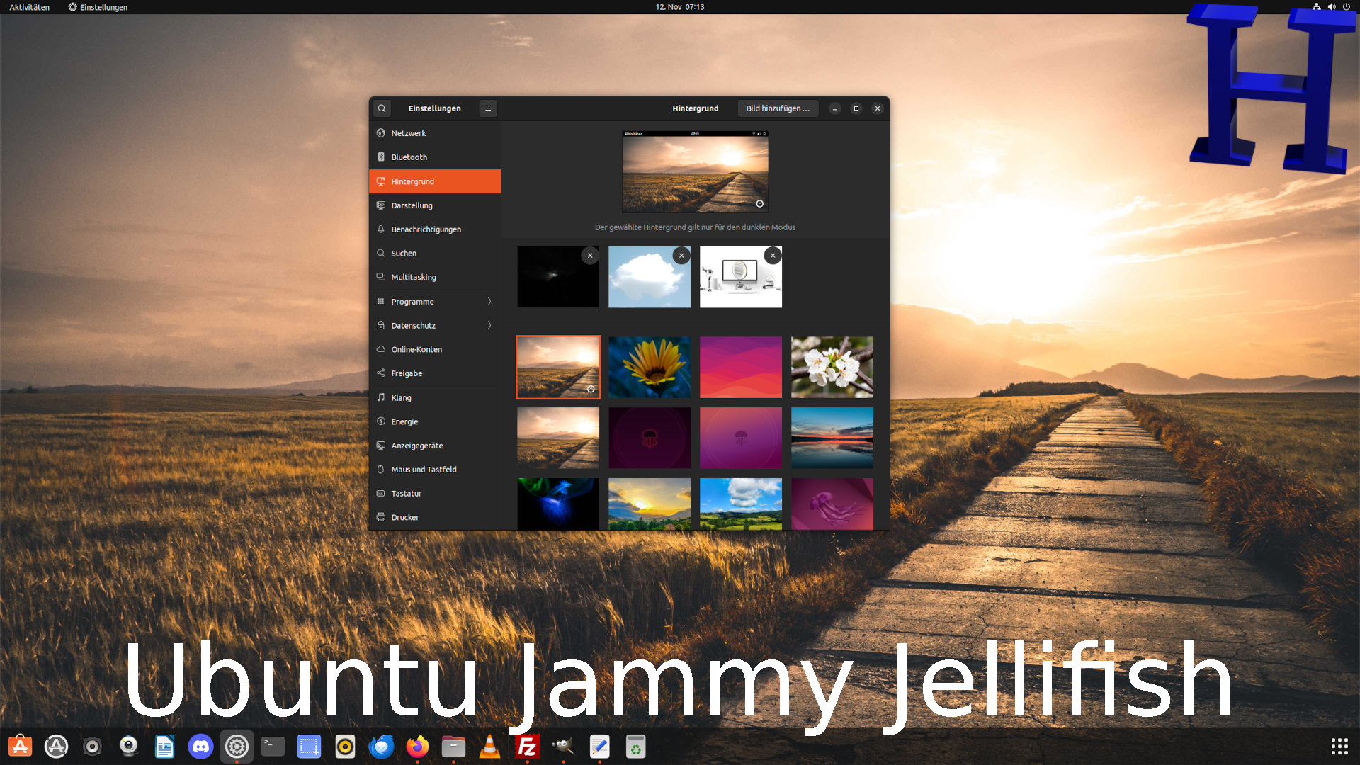 Ubuntu 22.04 LTS Jammy Jellyfish Ubuntu 22.04 LTS Jammy Jellyfish